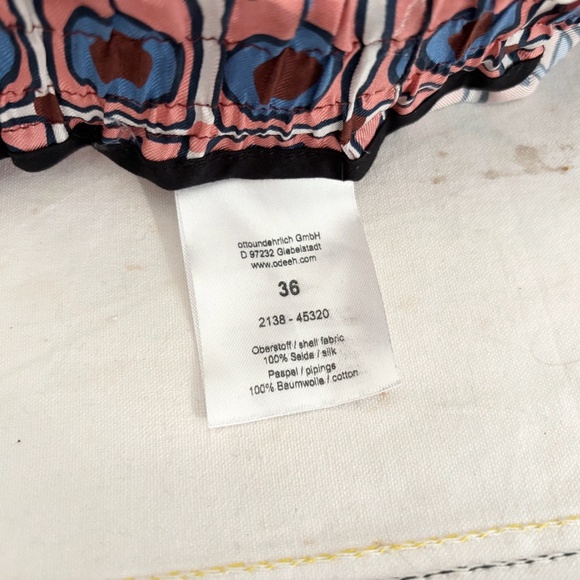 Odeeh Silk Patterned Bermuda Shorts - Picture 3 of 4